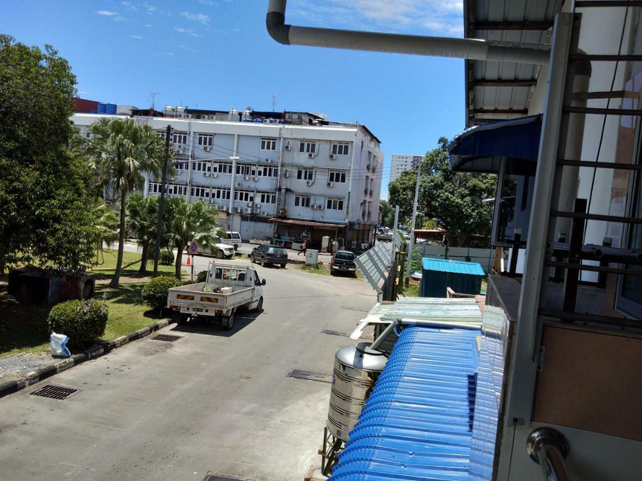 Jj Home2Stay Miri Dış mekan fotoğraf