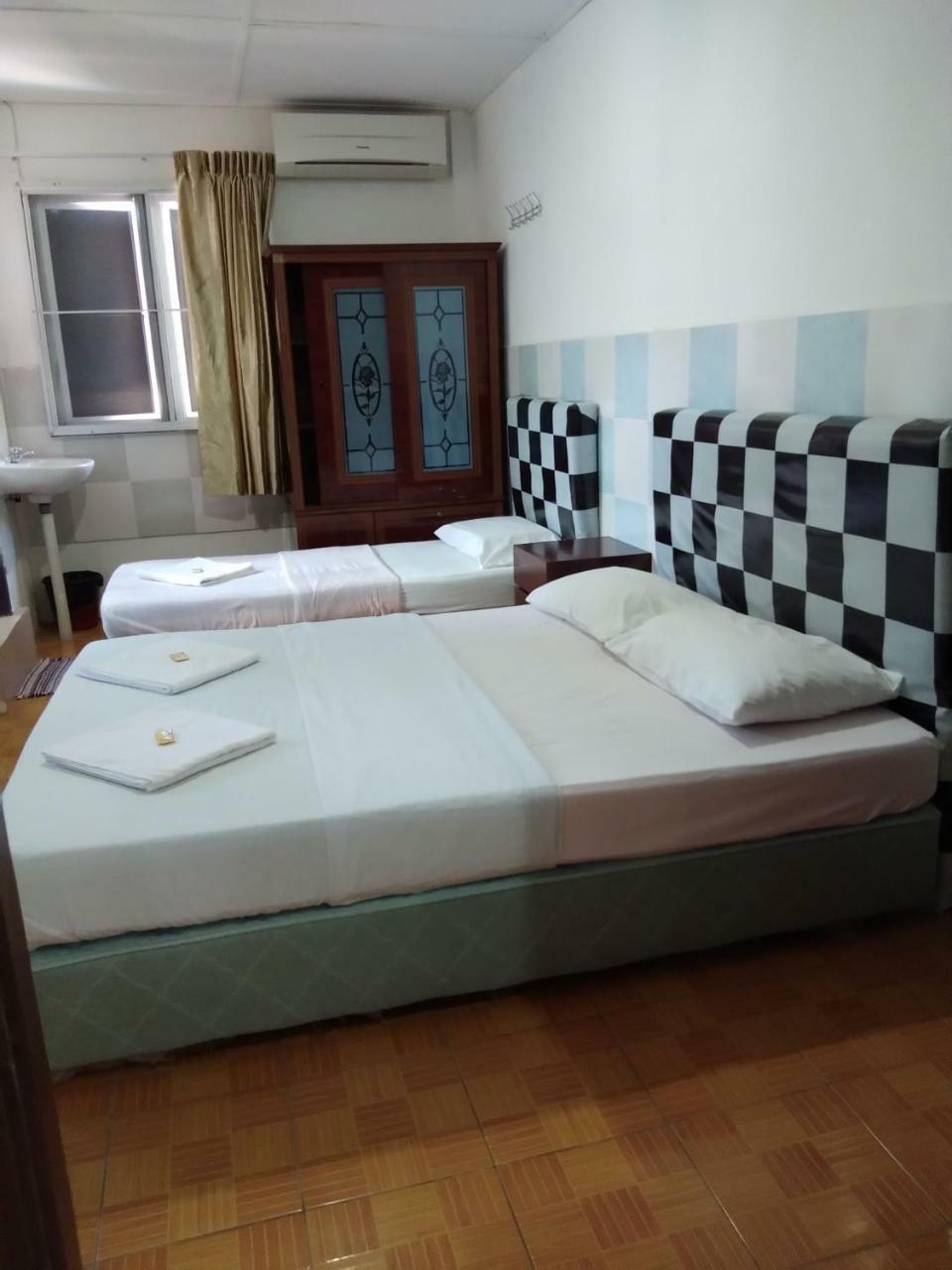 Jj Home2Stay Miri Dış mekan fotoğraf